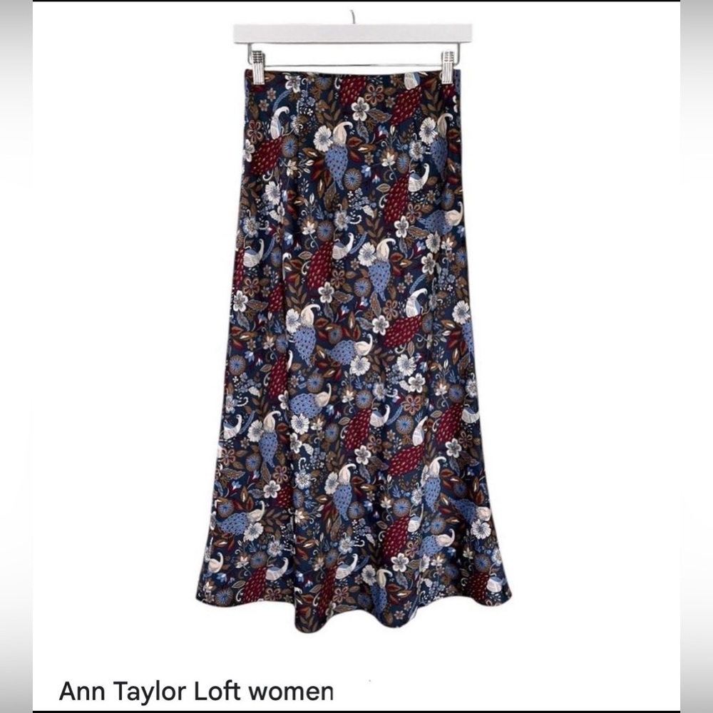 LOFT Women's A-Line Floral Skirt - Blue and Red